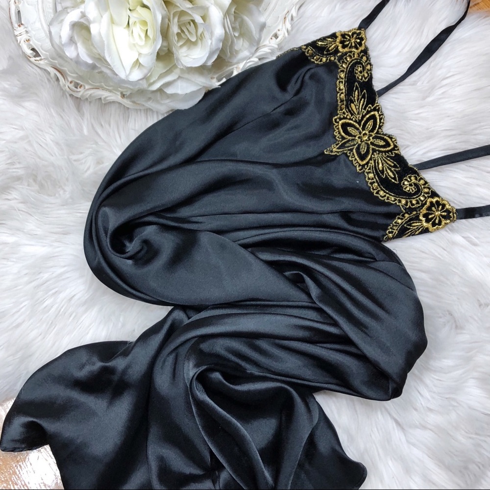 SOLD🌹Vtg Christian Dior Black Slip Dress🌹 - Picture 4 of 4